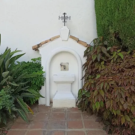 Puerto Banus, Los Naranjos De Marbella, Luxury Marbella